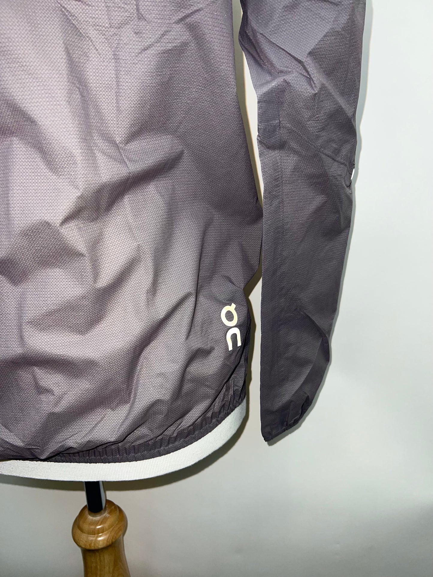 On running ultra jacket - Small