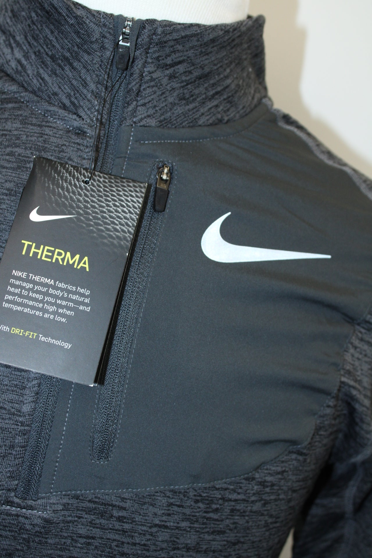 Nike therma half zip - Small