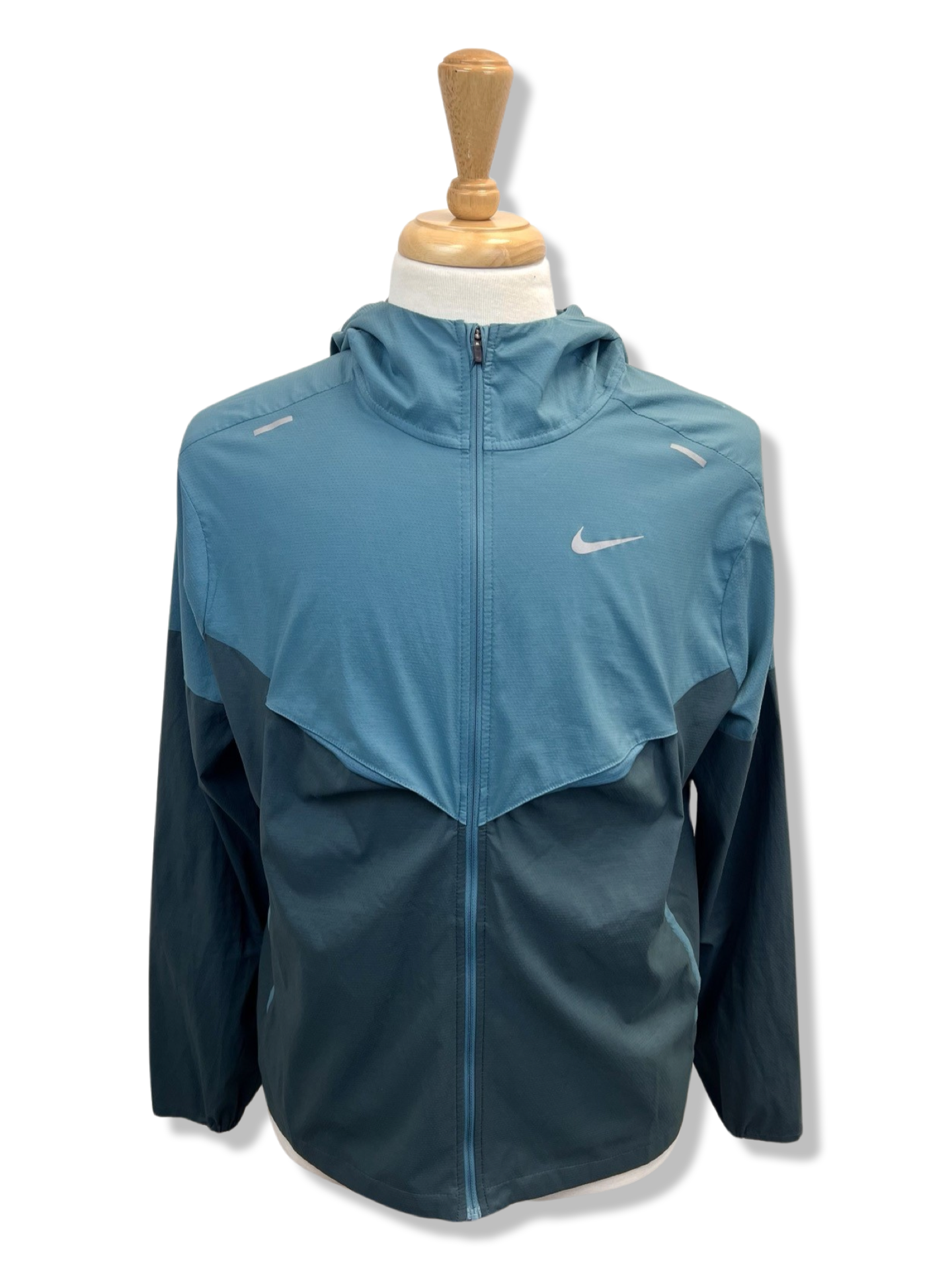 Nike Repel jacket - Medium fits Large