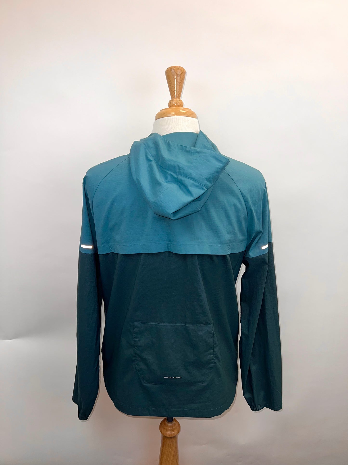 Nike Repel jacket - Medium fits Large