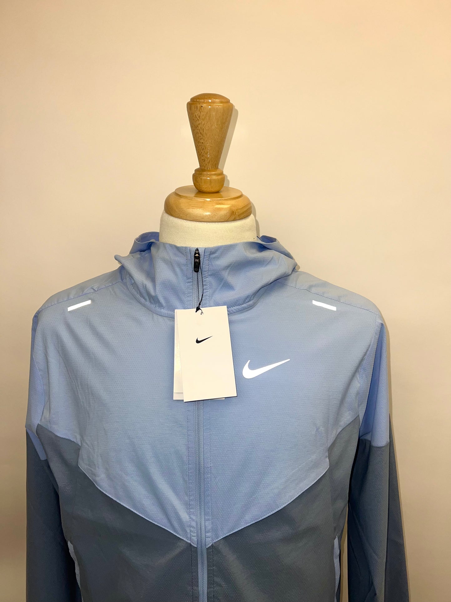 Nike Repel jacket - Medium fits large