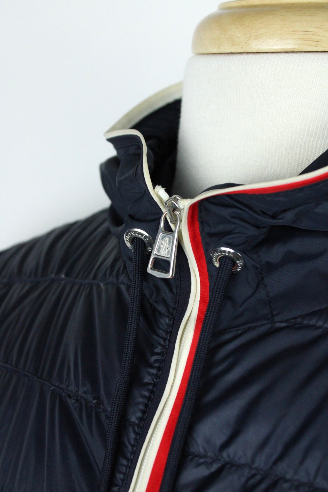 Moncler Alavoine Giubbotto - Size 2 (Small)